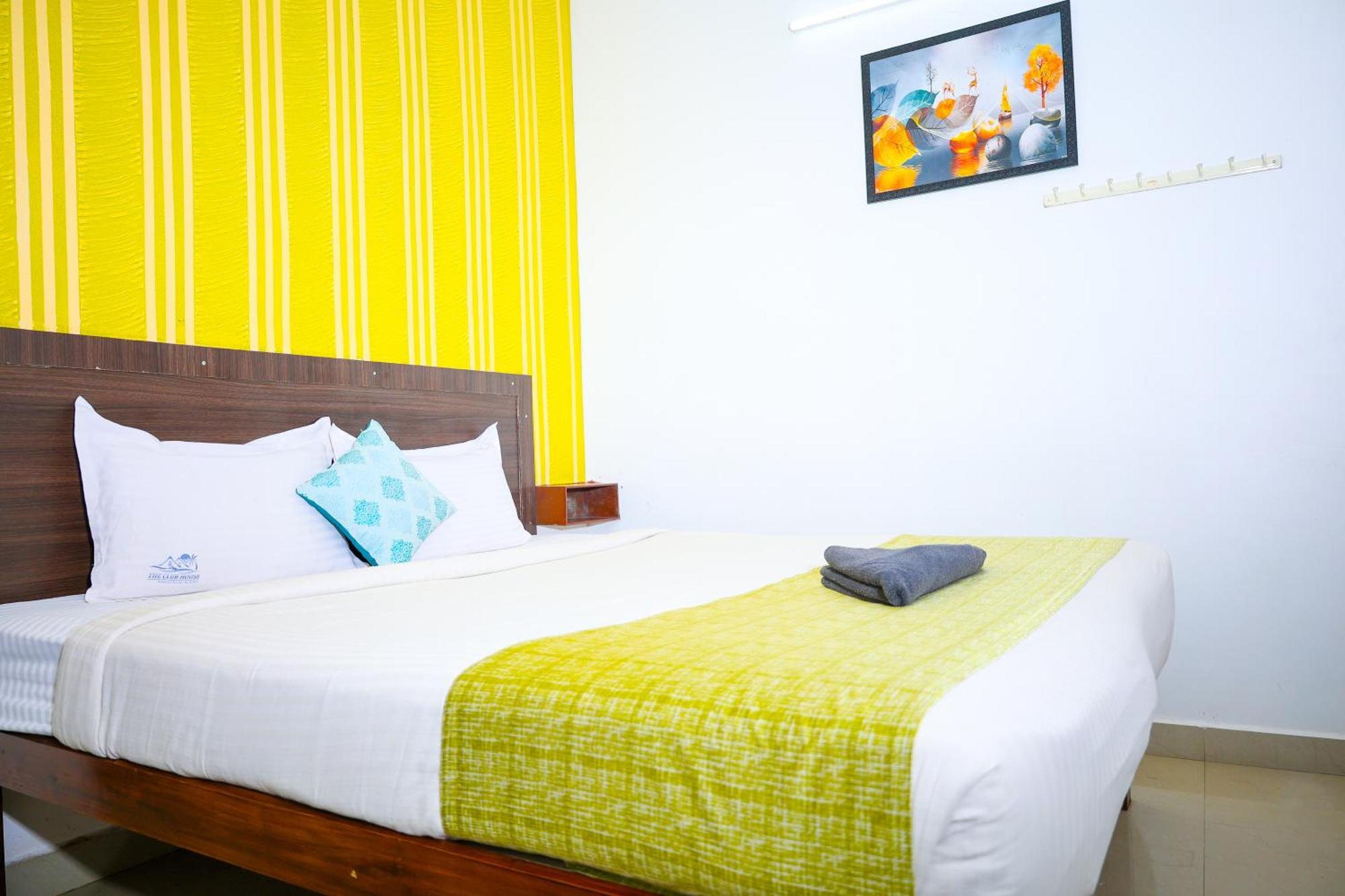 Hotel The Club House Puducherry Exterior foto