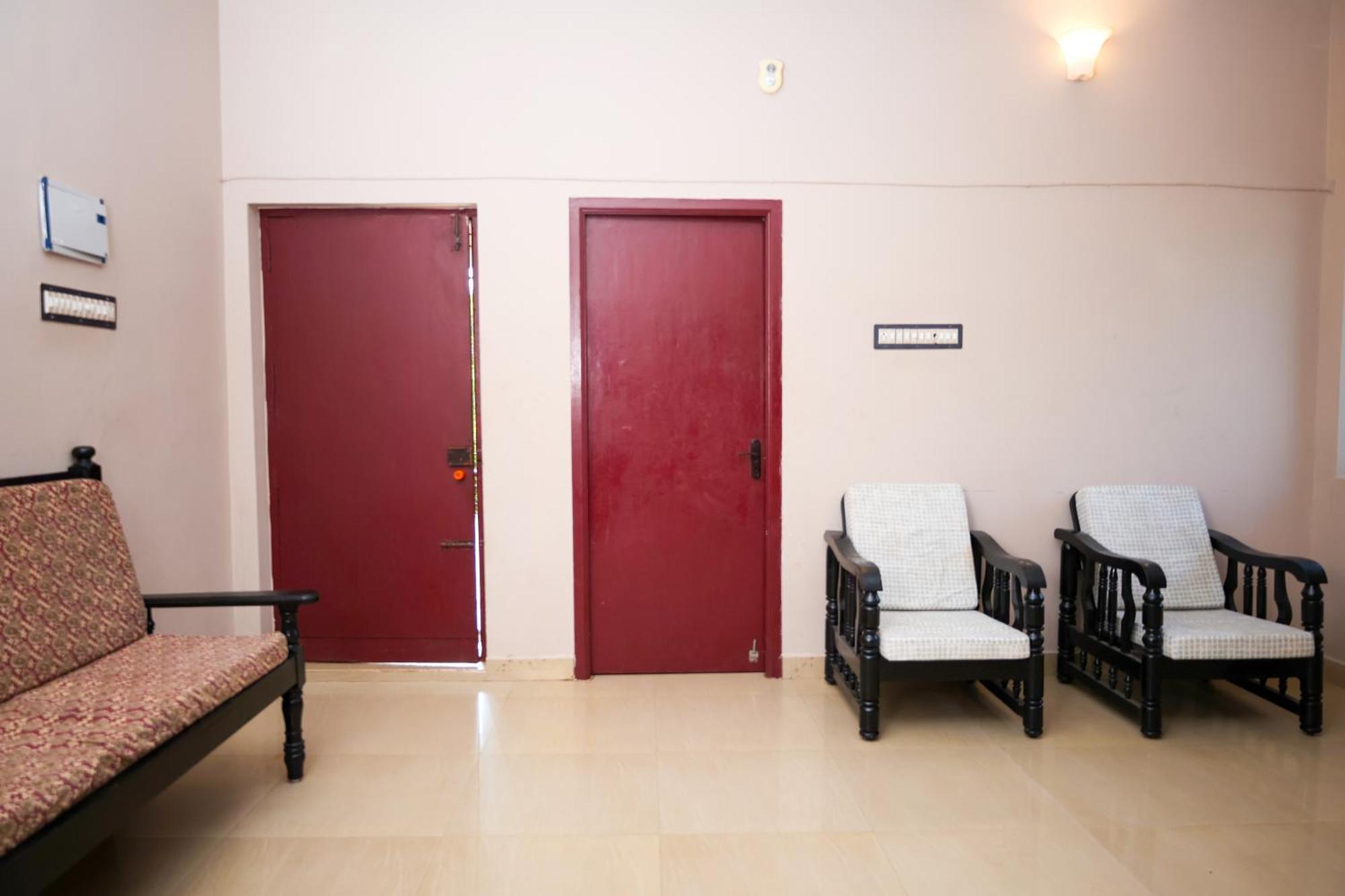 Hotel The Club House Puducherry Exterior foto
